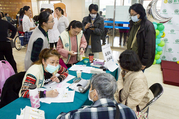 彰基四癌篩檢推廣 肥胖快鏟肉癌篩保健康7.png