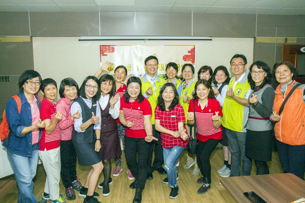 台中農改場芥藍、石斛蘭研發成果 葡萄防病減藥技術發表2.png 台中農改場芥藍、石斛蘭研發成果 葡萄防病減藥技術發表2.png