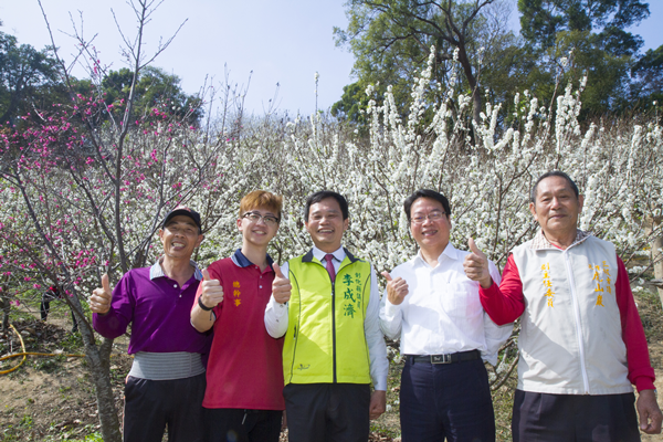 花壇虎山岩李花盛開 228連假賞花趣2.png 花壇虎山岩李花盛開 228連假賞花趣2.png
