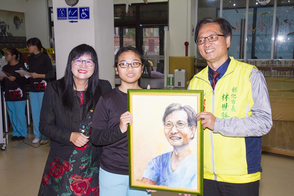 彰安國中「有‧藝思」美術班畢業作品展 9日彰化市立圖書館開展1.png 彰安國中「有‧藝思」美術班畢業作品展 9日彰化市立圖書館開展1.png