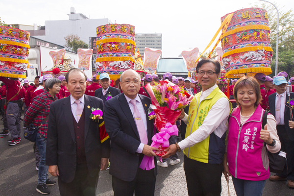 三月瘋媽祖 松山慈祐宮5千香客擠爆彰化南瑤宮2.png