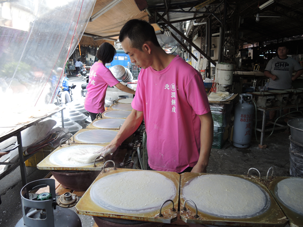 彰化北斗潤餅皮老店 4姊弟承傳「潤餅輝」好手藝6.png