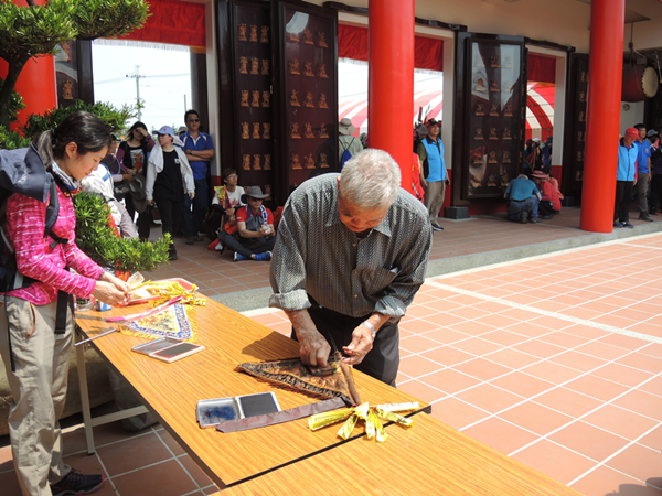 大甲媽遶境 彰化溪州武元宮擔任貳香接聖駕2.png 大甲媽遶境 彰化溪州武元宮擔任貳香接聖駕2.png