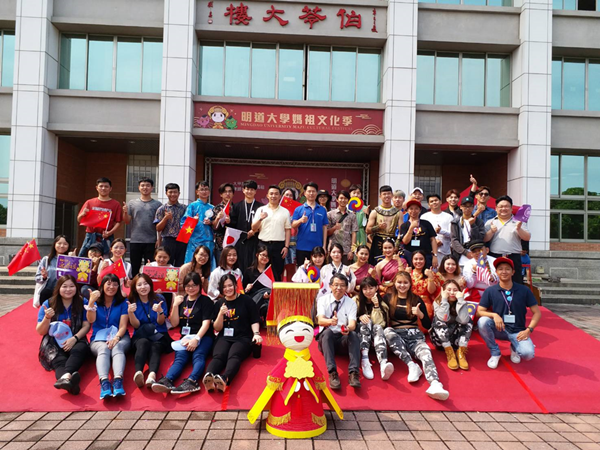 大甲媽祖連11年駐駕明道大學 Q版媽祖迎天后好吸睛1.png