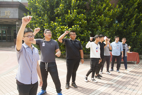 紙飛機玩出台灣之光 建國科大學生準備夢想成真2.png 紙飛機玩出台灣之光 建國科大學生準備夢想成真2.png