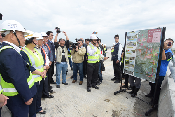 蘇貞昌視察台76線彰化交通 王惠美把握機會爭取彰化建設2.png 蘇貞昌視察台76線彰化交通 王惠美把握機會爭取彰化建設2.png