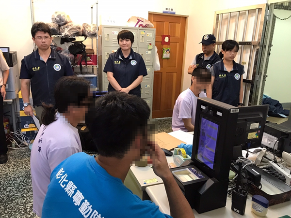 移民署彰化縣專勤隊查緝失聯移工 絕不容許非法雇主、仲介心存僥倖僱用1.png 移民署彰化縣專勤隊查緝失聯移工 絕不容許非法雇主、仲介心存僥倖僱用1.png