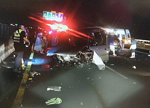 國道三號台中烏日段6車連環撞車禍 釀11傷最小傷患2歲女娃1.png 國道三號台中烏日段6車連環撞車禍 釀11傷最小傷患2歲女娃1.png