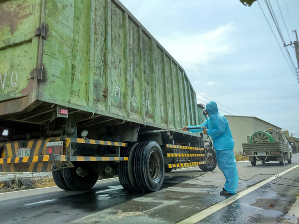 雞瘟浩劫！彰化縣大城鄉禽流感疫情連環爆 撲殺逾1萬7千隻土雞7.png