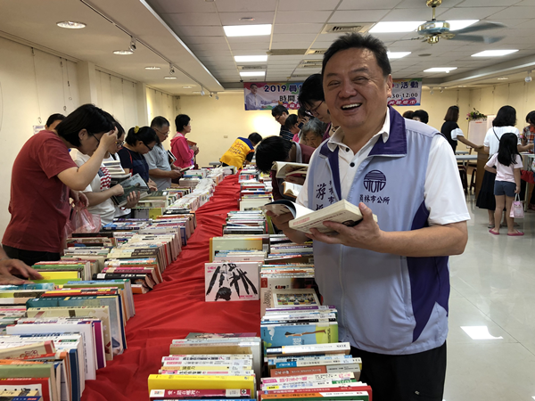 2019員林市立圖書館好書交換日 好書分享有緣人重溫閱讀美好2.png