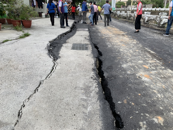 彰化大埔截水溝護岸道路崩塌 王惠美啟動災害復健作業儘快搶險整修4.png