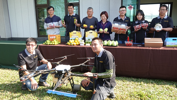 花壇鄉青年農民小果番茄開園 青農返鄉推廣食農教育4.png