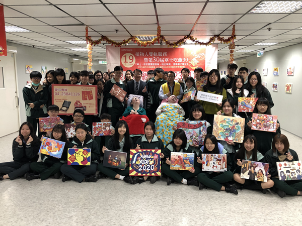 僑泰高中學生以愛為名 植物人安養院化身微型藝廊2.png 僑泰高中學生以愛為名 植物人安養院化身微型藝廊2.png