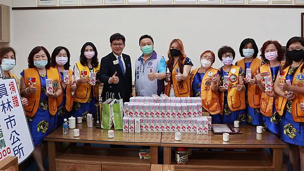 百果山獅子會捐防疫物資 結合員林市公所守護民眾健康2.jpg 百果山獅子會捐防疫物資 結合員林市公所守護民眾健康2.jpg