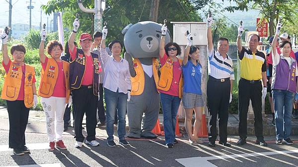 樂活獅熊讚親子路跑 社頭織襪產業園區起跑2.jpg