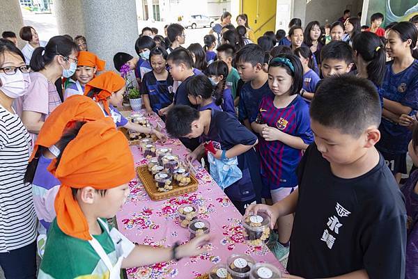 頂新和德將才學堂烘焙班 溫暖永靖天使站2.jpg 頂新和德將才學堂烘焙班 溫暖永靖天使站2.jpg