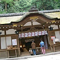 狹井神社拜殿