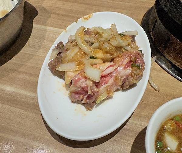 燒餅牛肉堡被拒後~~駅前石頭火鍋,天喜迷你火鍋