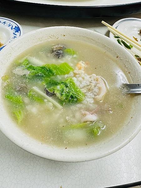 海陸鹹粥~~長春飯館