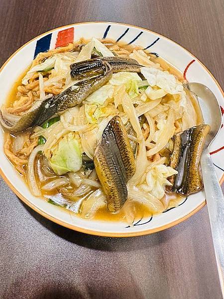 22種香料咖哩的香港咖啡及鳥翔浴火重生~~老睦家，阿明炒鱔魚