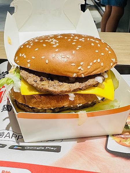 Wagyu burger新店面,GBA鮮釀~~很狼狽的麥當勞