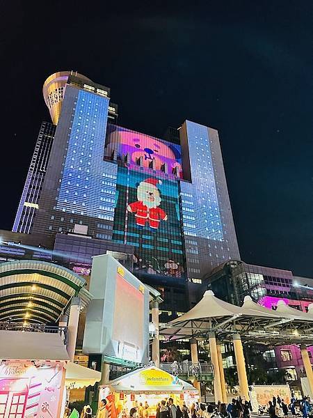 板橋美觀園~~從今年新北耶誕城商界今年大選看破侯友宜的機會