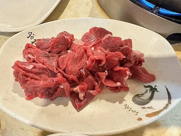 大肥肥羊肉爐~~本印象最好林家的羊肉被大肥肥比下去