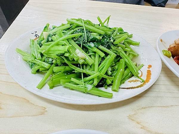 玩火功力,不管什麼爐,火掌握好就能出好菜~~吳師大眾飯店