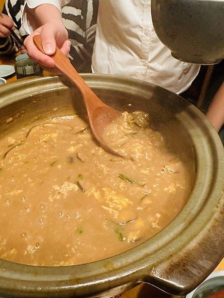 超甲組發臭的生鮭魚~~東丸壽司全台獨門絕味的牛肉味噌鍋