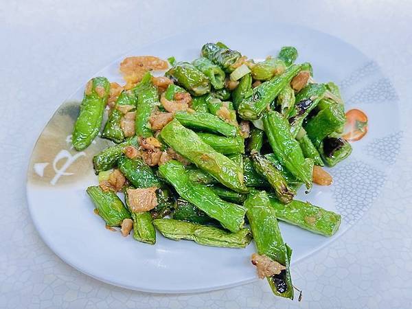 台菜老味南煎肝,煎魚想到老宜記燒餅~~長春飯館