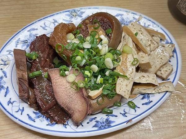 鮮牛扇子肉沙西米,牛眼睛中原街廖家牛肉麵 鮮牛扇子肉沙西米,牛眼睛中原街廖家牛肉麵