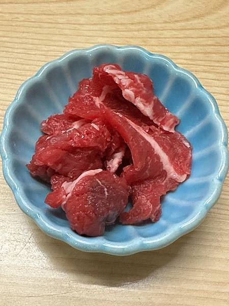 鮮牛扇子肉沙西米,牛眼睛中原街廖家牛肉麵 鮮牛扇子肉沙西米,牛眼睛中原街廖家牛肉麵