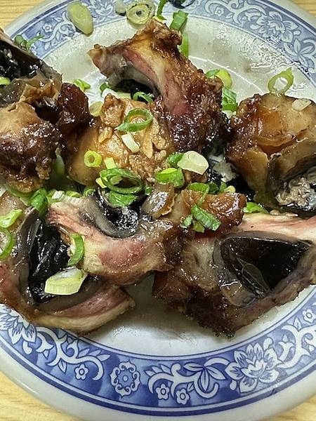 鮮牛扇子肉沙西米,牛眼睛中原街廖家牛肉麵 鮮牛扇子肉沙西米,牛眼睛中原街廖家牛肉麵