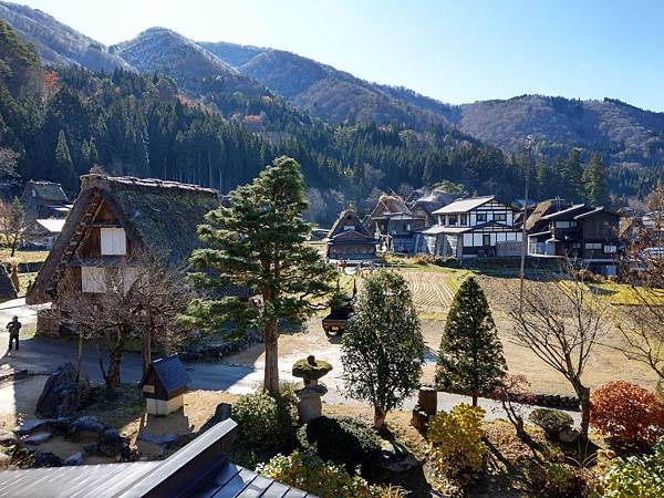 日本自由行|白川鄉合掌村、金澤住宿、美食、景點(金澤膠囊賓館