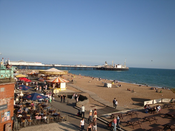 B010.JPG B010.JPG