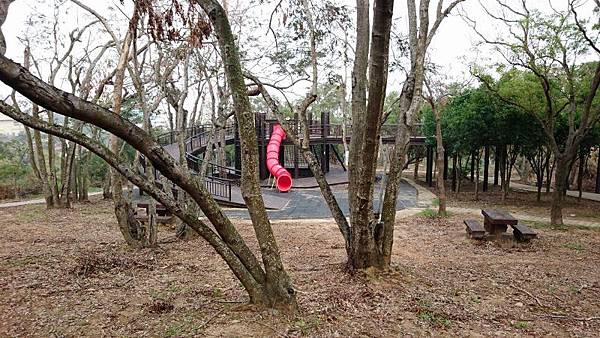 00cover.jpg 00cover.jpg