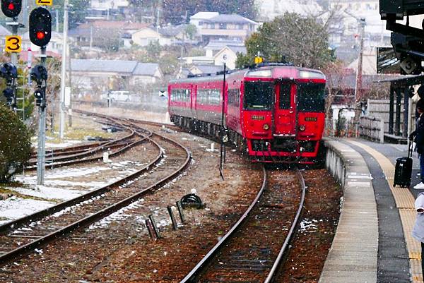 00cover.jpg 00cover.jpg