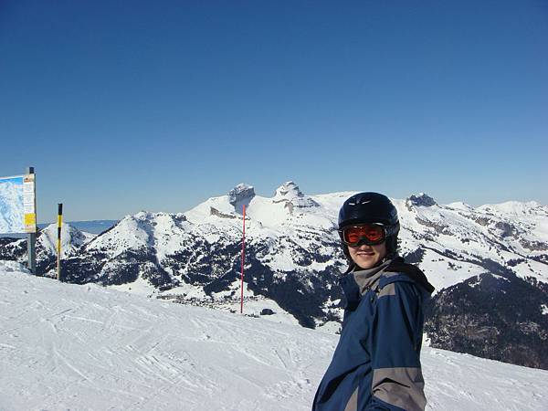 Villars, on a warm day. Slushy spring snow