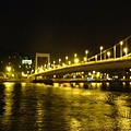 伊利沙白橋夜景