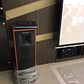 桃園音響維修中古金嗓點歌機買賣二手音圓伴唱機的價格0935920881林口音響店推薦