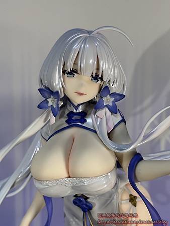 【開箱】碧藍航線 光輝『鍾情春日』 1/7 figure