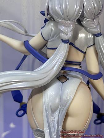 【開箱】碧藍航線 光輝『鍾情春日』 1/7 figure