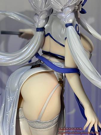 【開箱】碧藍航線 光輝『鍾情春日』 1/7 figure