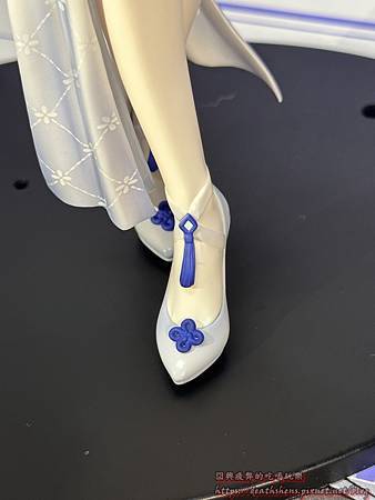 【開箱】碧藍航線 光輝『鍾情春日』 1/7 figure