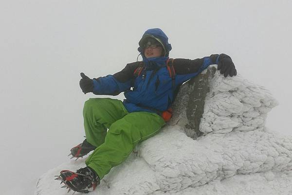 20170309-10 雪登玉山-4-排雲山莊到玉山主峰   (17)