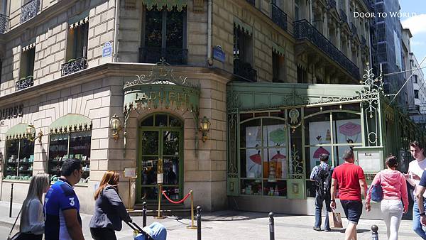 DP1100954.jpg DP1100954.jpg