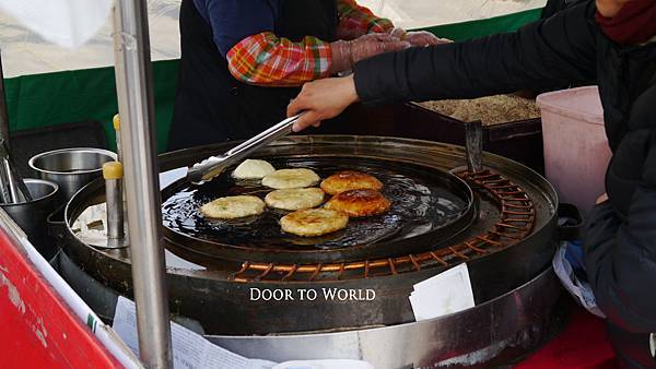 DP1090302.jpg DP1090302.jpg