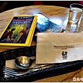 Moooon River Cafe & Books 21.jpg