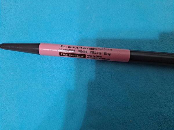 [心得] 一言難盡的ZA 3D塑型兩用眉筆