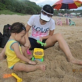 Livvi and mummy on the beach.jpg